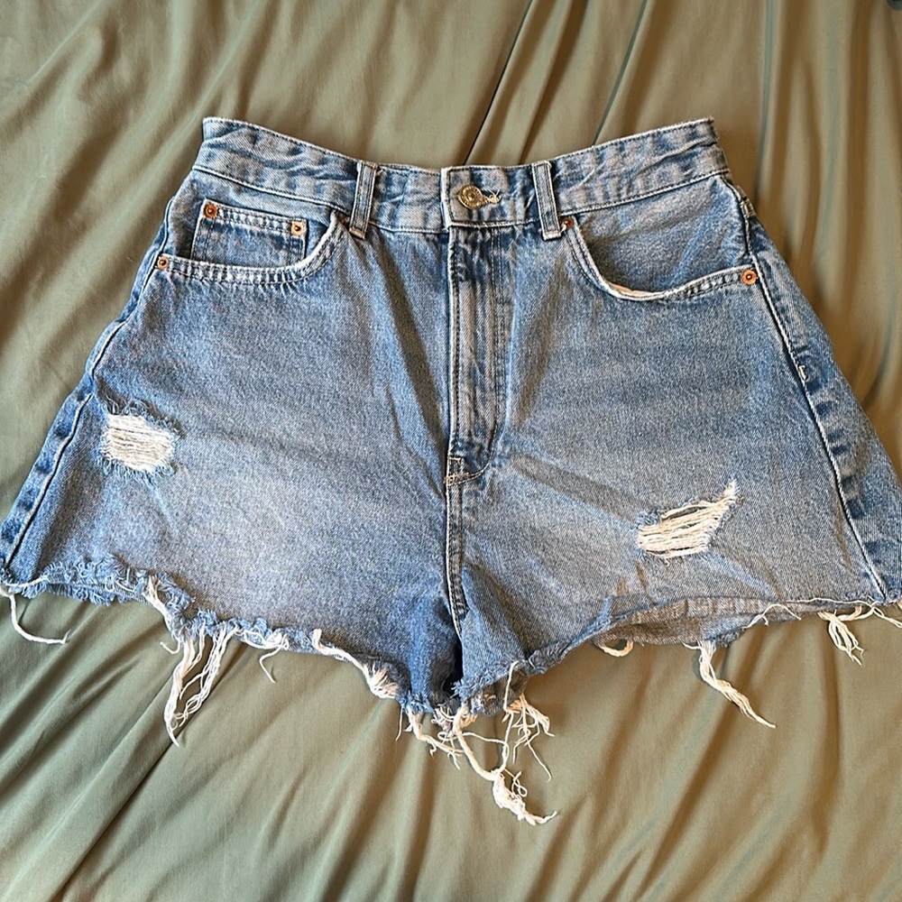 STRADIVARIUS - A-Line Denim Shorts - Size 8